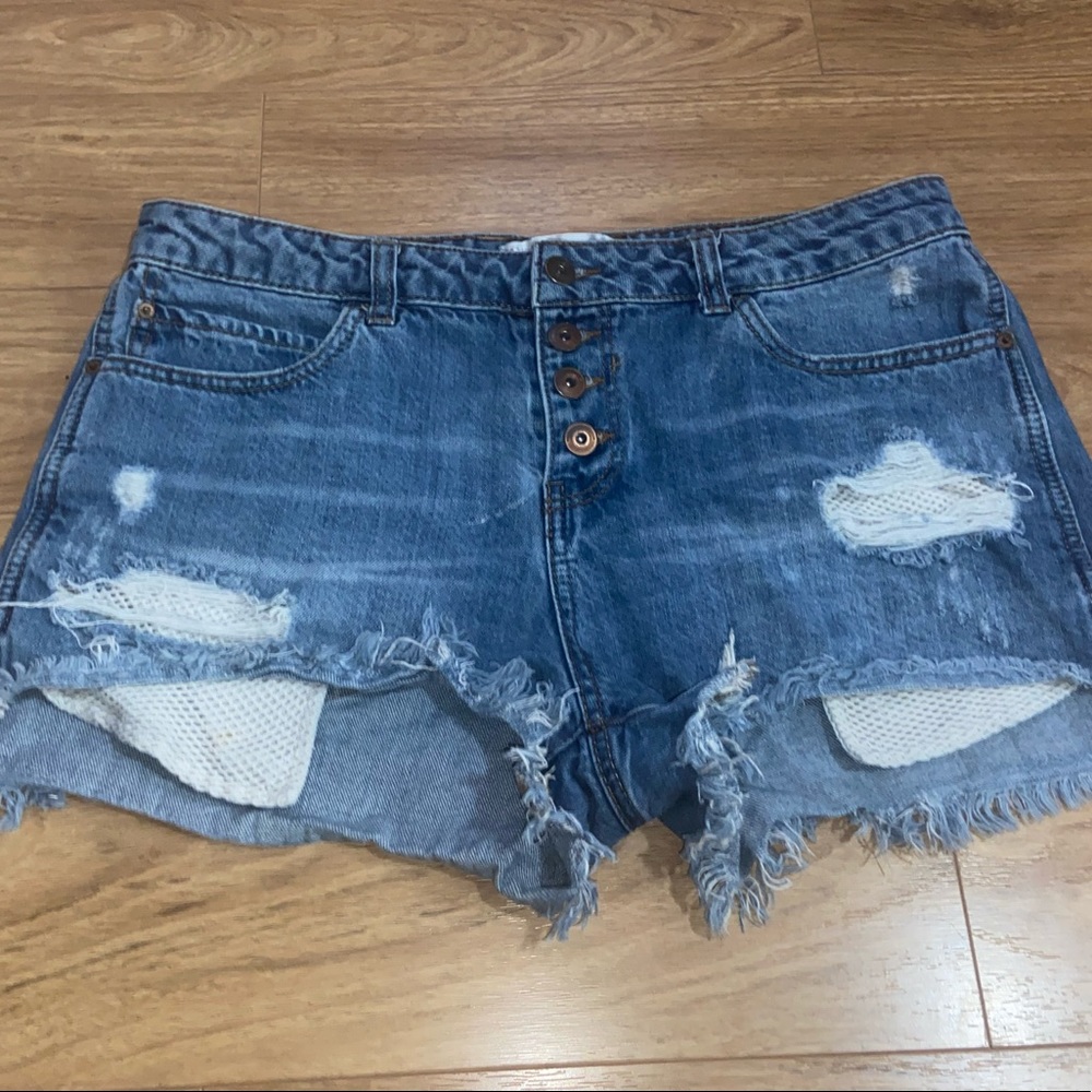 Distressed shorts
